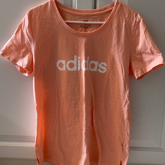 adidas Tops - 🔥4/$20🔥 ADIDAS tee